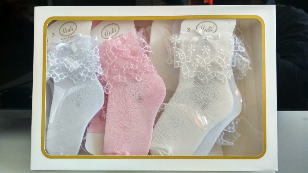 Ünlü 505 Bebe Dantelli Corap