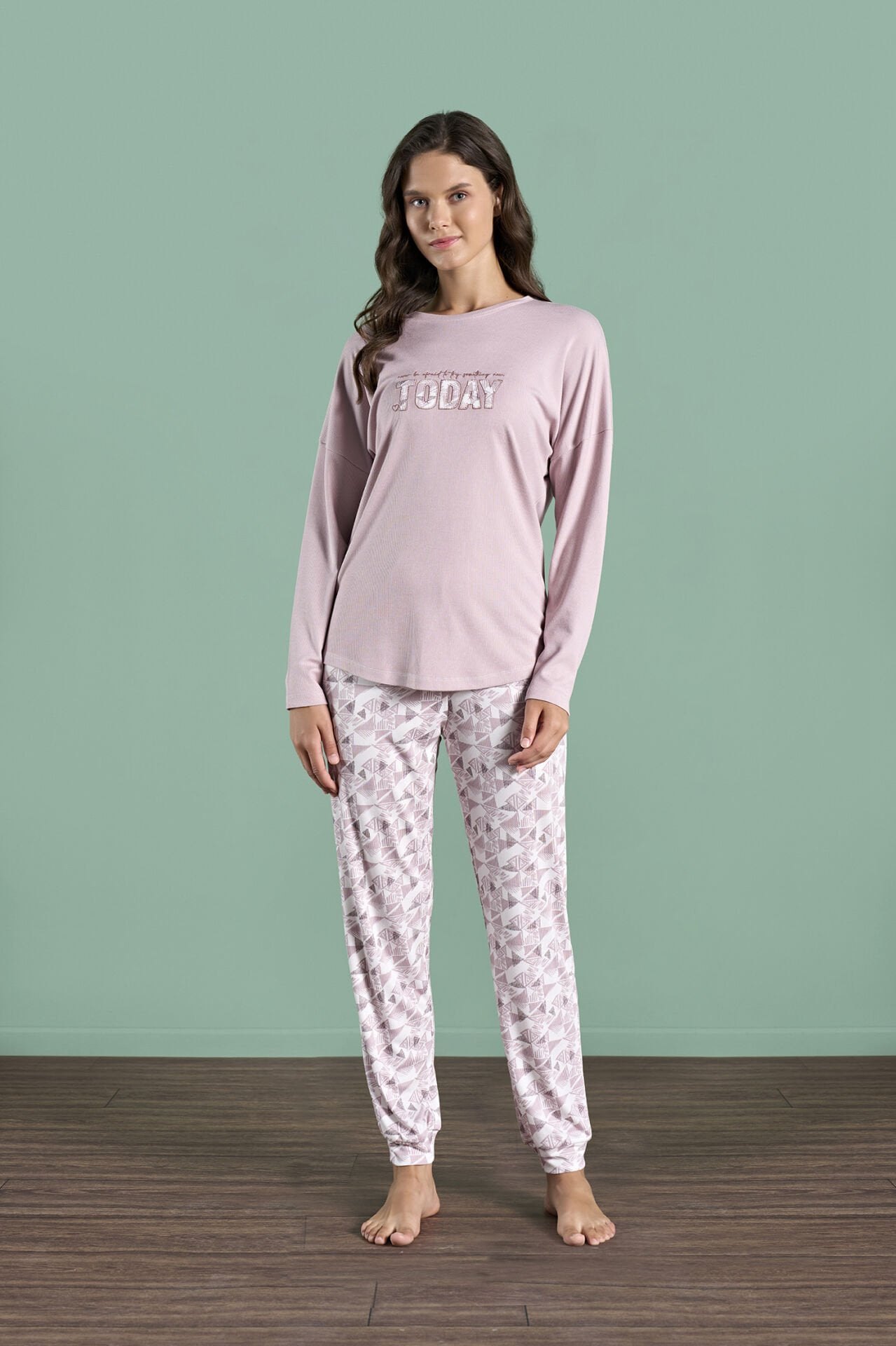 Pijadore 1985 (M-L-XL-XXL) Uzun Kollu Bayan Pijama Takım