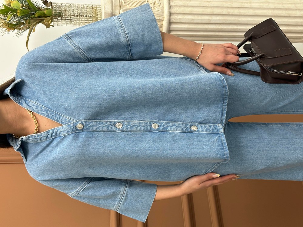 Yarım Kol Arka Köprü Detayı Light Blue Denim Gömlek