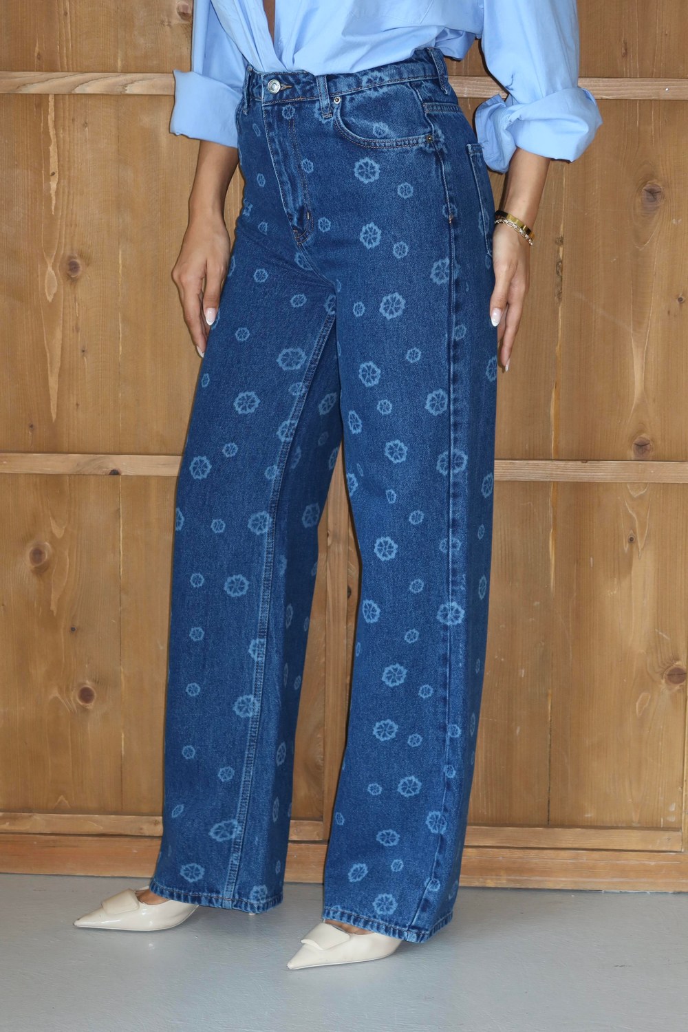 Yüksek Bel Geniş Kesim Çiçek Desenli Dark Blue Jean Pantolon
