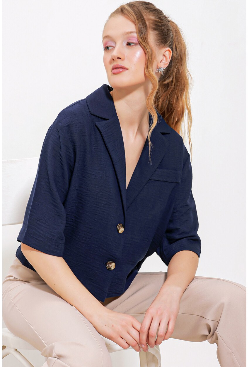 LACİVERT