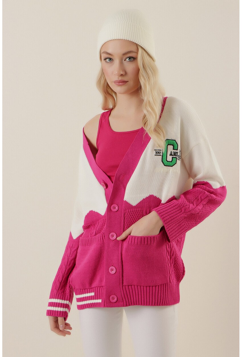 15788 Oversize Nakışlı Hırka