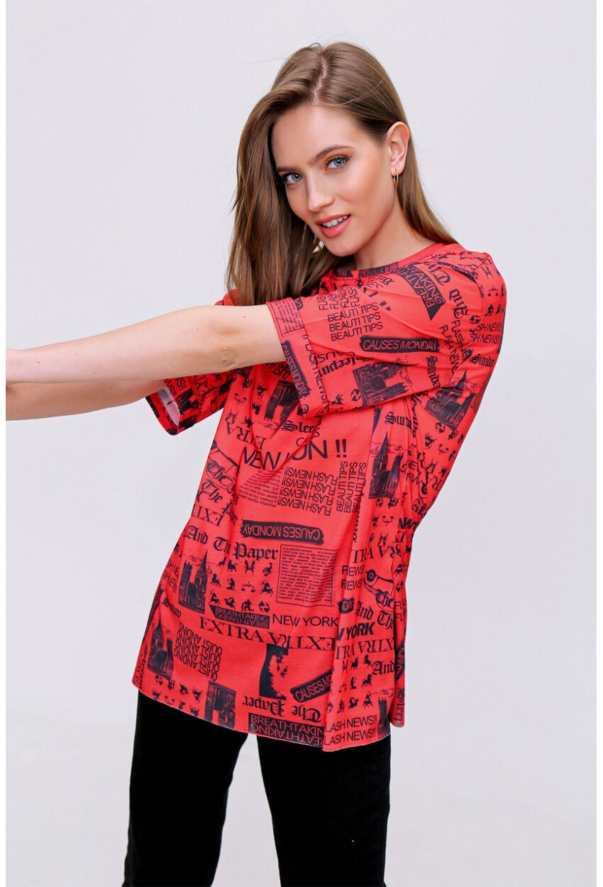 4299 Gazete Baskılı Oversize Tshirt