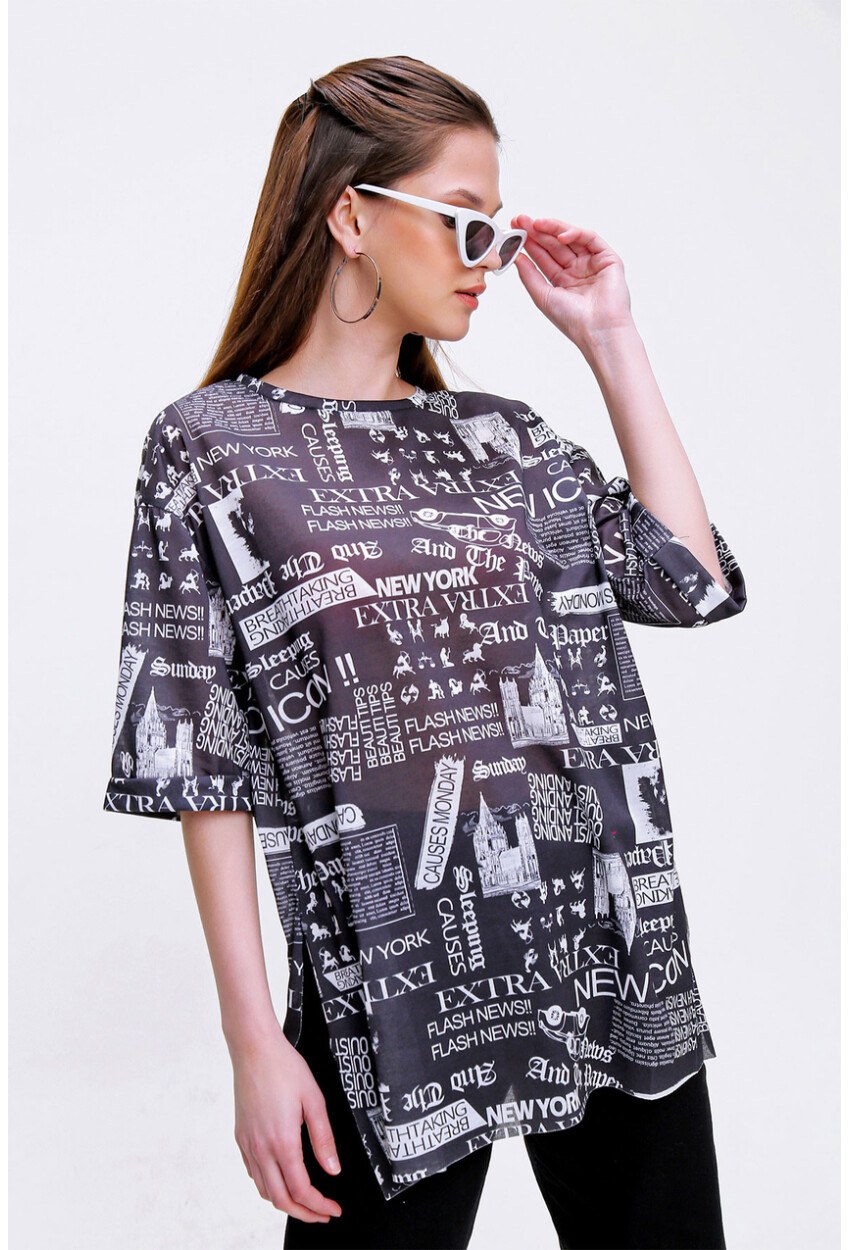 4299 Gazete Baskılı Oversize Tshirt