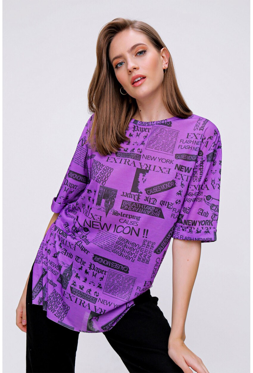 4299 Gazete Baskılı Oversize Tshirt