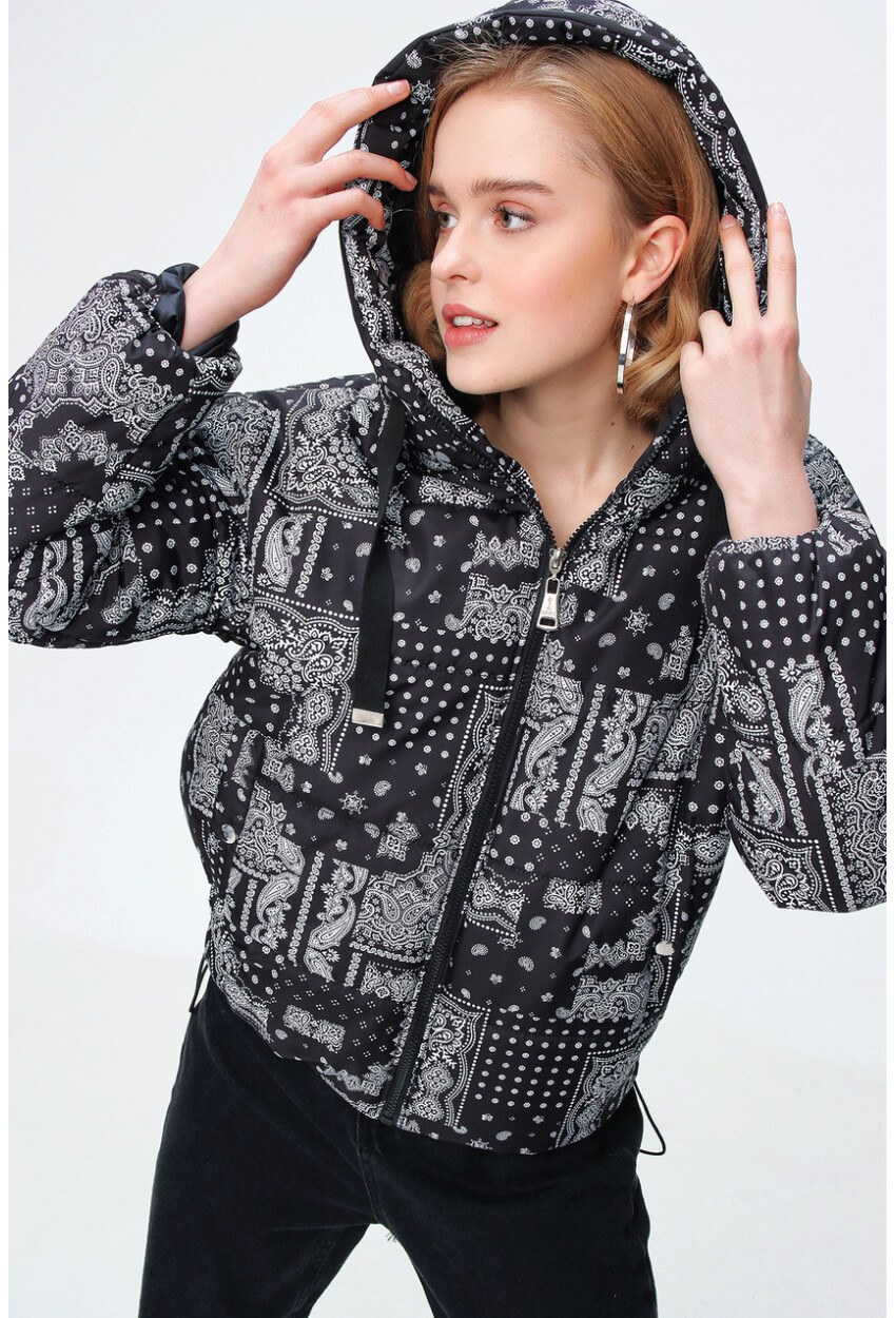5125 Desenli Şişme Mont