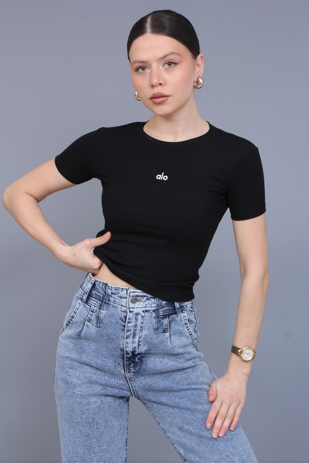 Alo Yazılı Crop Bluz