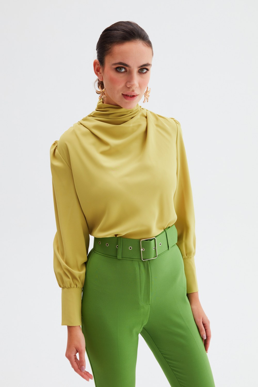 Drape Detaylı Bluz - Yağ Yeşili