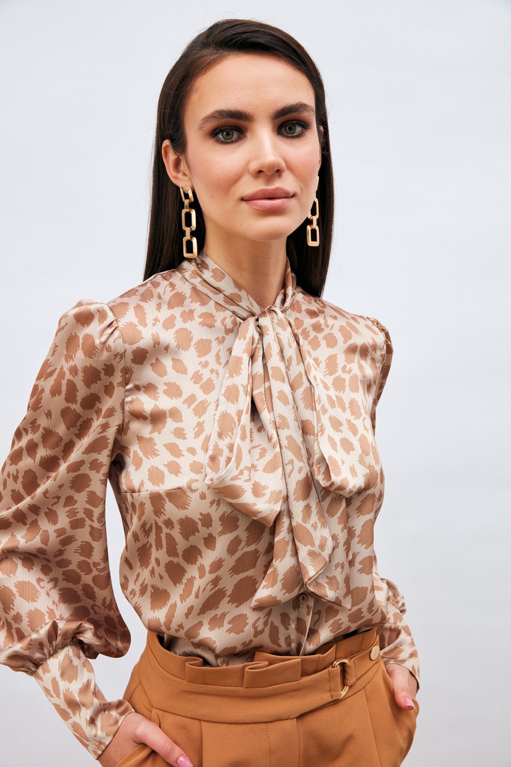 Fularlı Leopar Desenli Gömlek - Camel