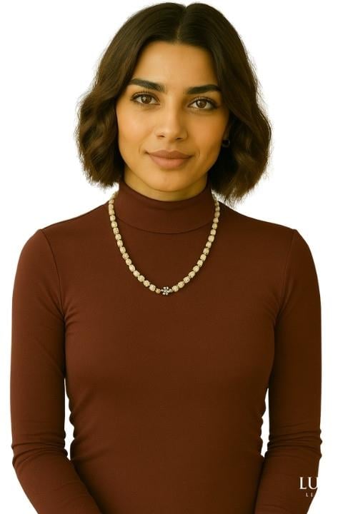 Çiçekli Taşlı Kolye - Krem