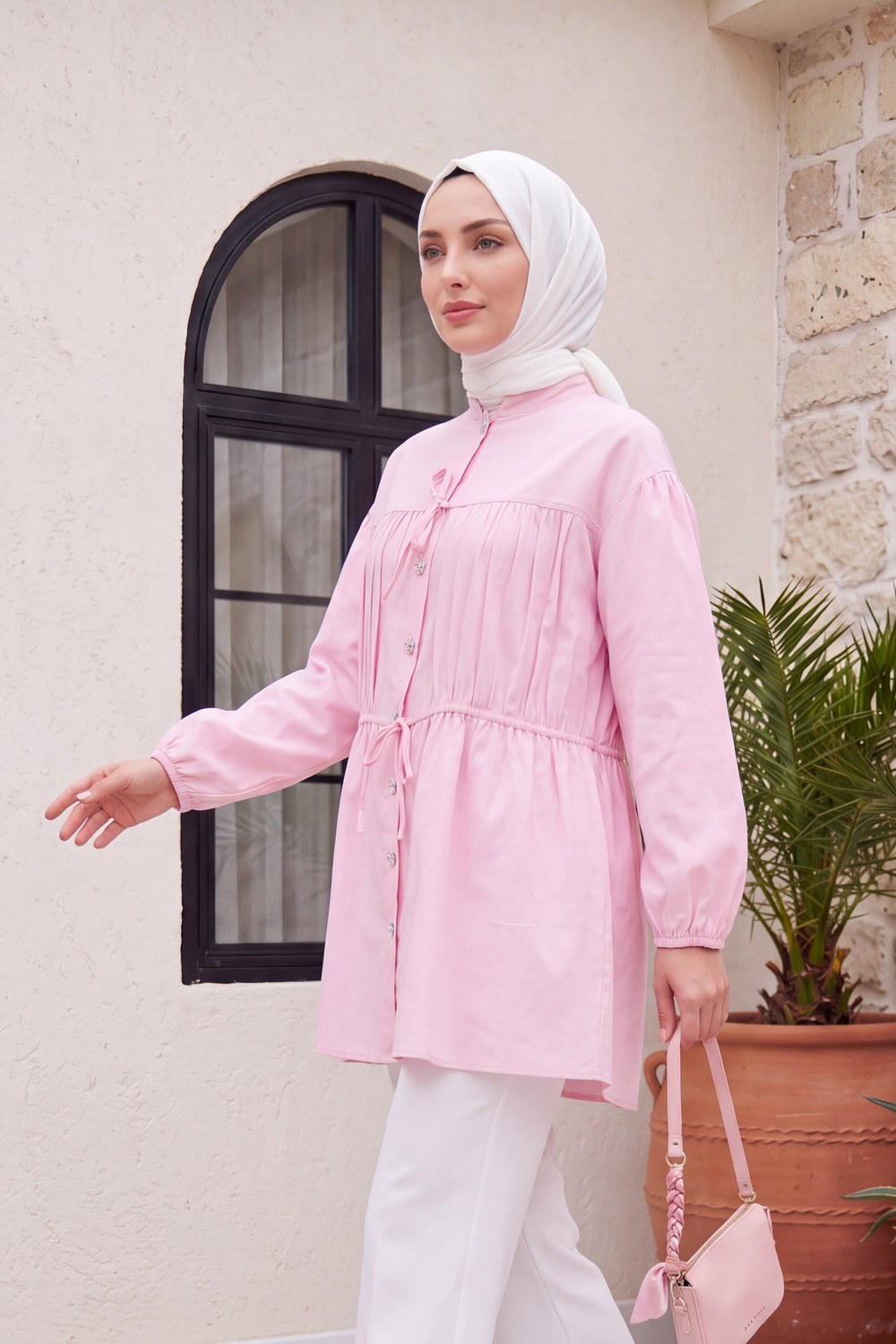 Taşlı Düğmeli Kolu Lastikli Bağlama Detaylı Gömlek -Pembe