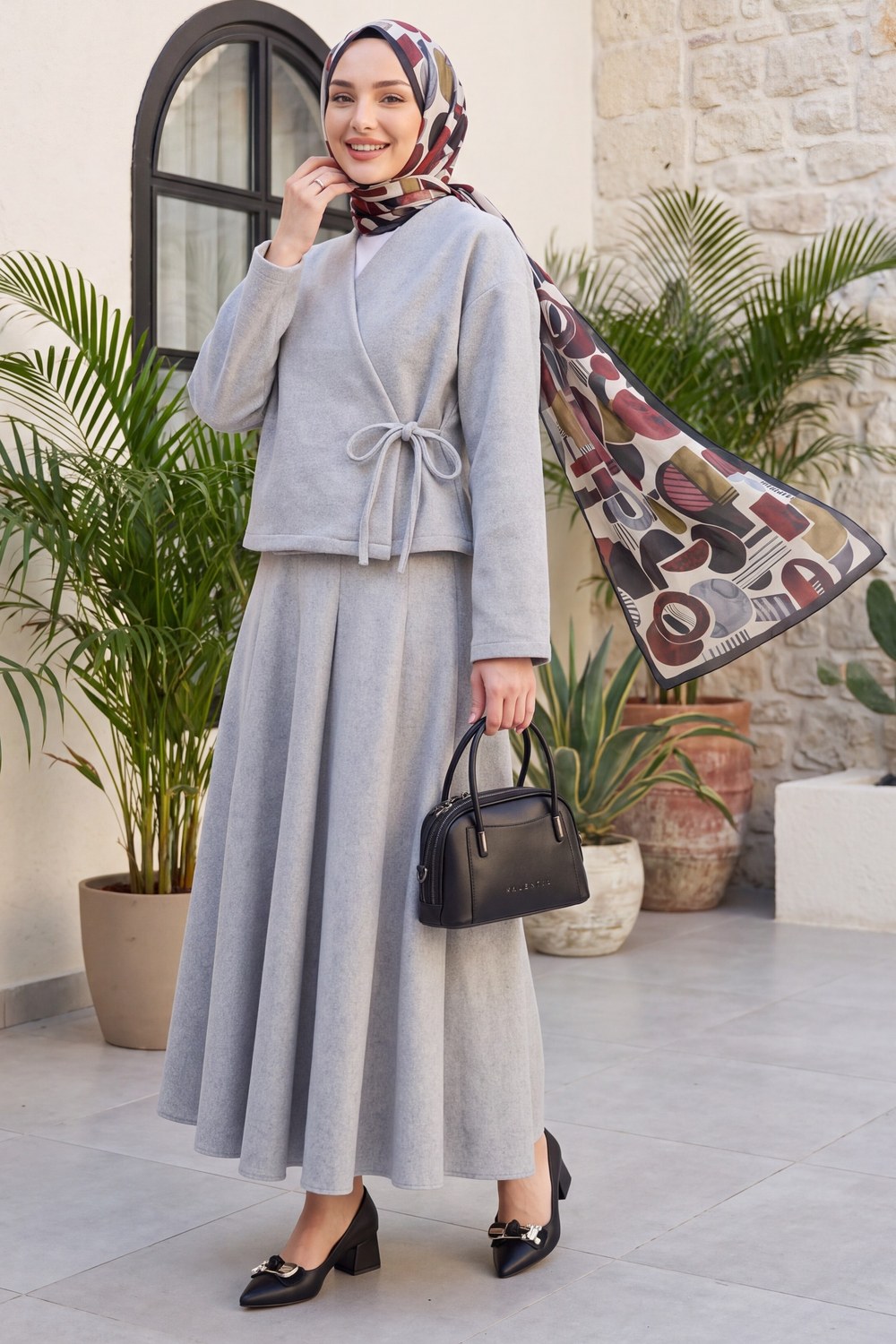 Önü Bağlamalı Etekli Kaşe Kimono Takım -Gri