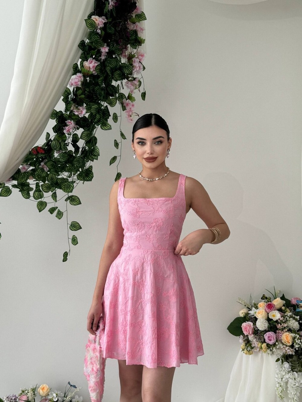 Lyro Çiçek Nakışlı Elbise ETK-00847-pembe