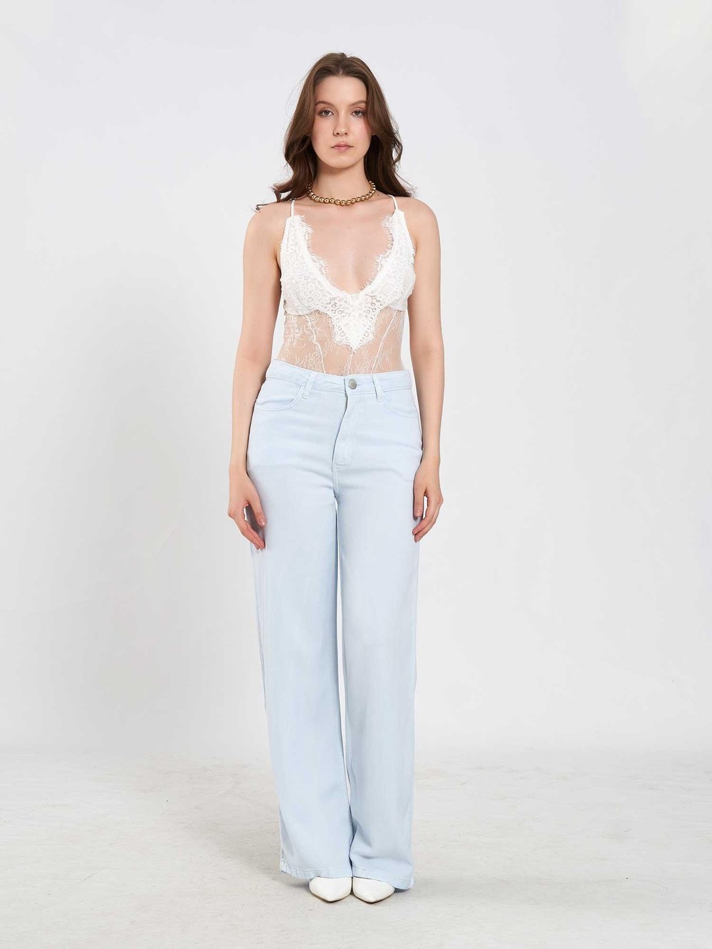 071914 Dantel Sırtı Çapraz Askılı Bodysuit