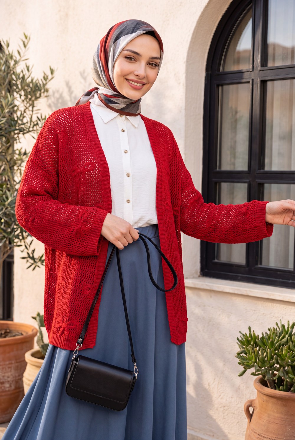 Fiyonk Desenli Ajurlu Triko Hırka -Kırmızı