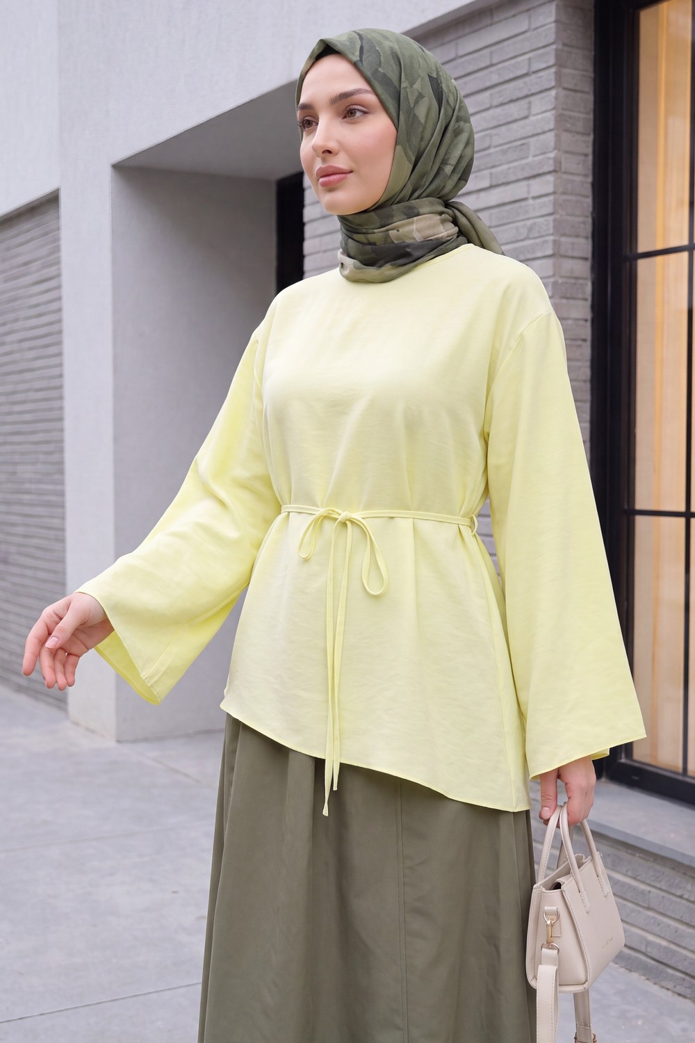 Asimetrik Kesim Beli Bağcıklı Oversize Modal Tunik -Açık Sarı