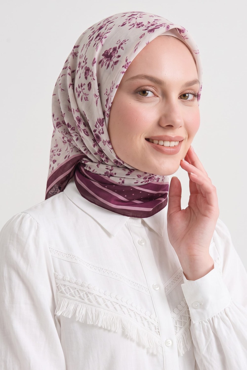 Desenli Naida Eşarp 8039 - Mürdüm Gri